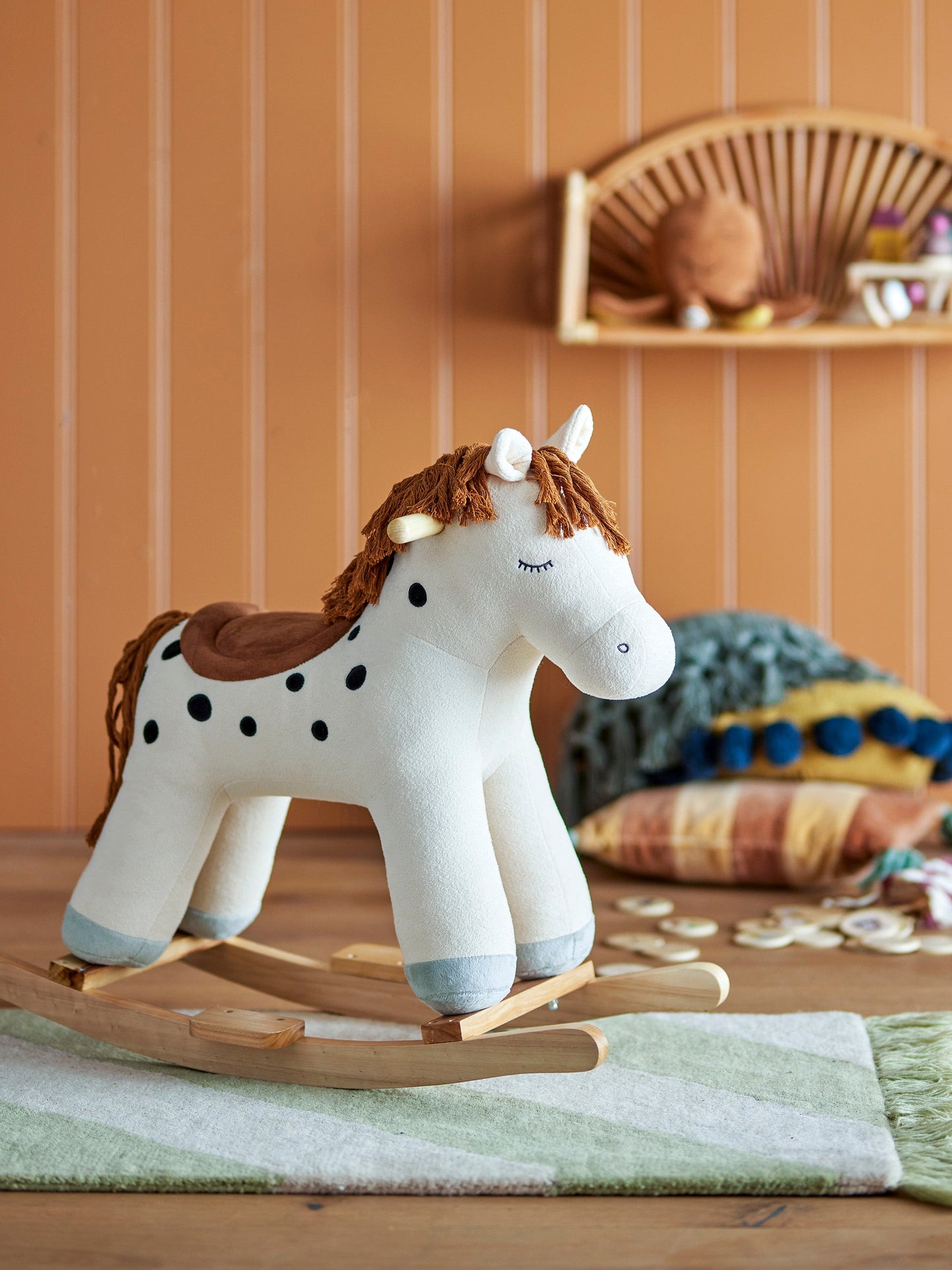 Merlen, Rocking Horse